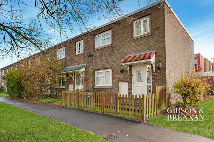 3 Bedroom End Of Terrace House For Sale In Dewsgreen, Basildon, SS16