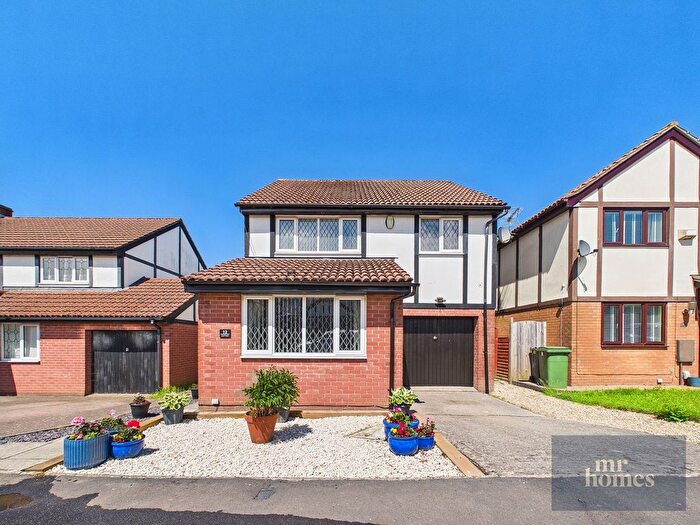4 Bedroom Detached House For Sale In Deepdene Close, St Fagans, Cardiff, CF5