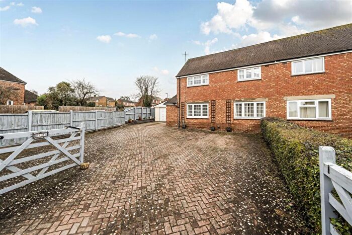 3 Bedroom Semi-Detached House For Sale In Pigeon Close, Blandford St. Mary, Blandford Forum, DT11