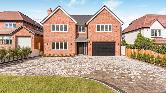 5 Bedroom Detached House For Sale In Detached New Build To Exceptional Standard, B47