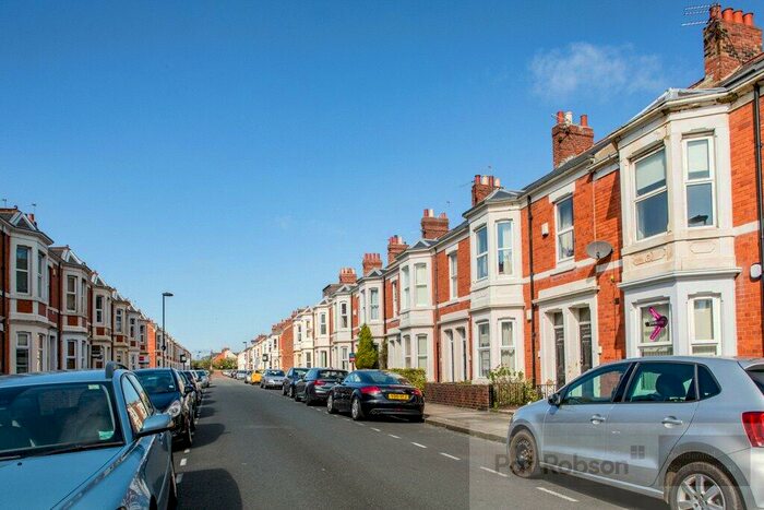 2 Bedroom Apartment To Rent In Bayswater Road, Jesmond, Newcastle Upon Tyne, NE2