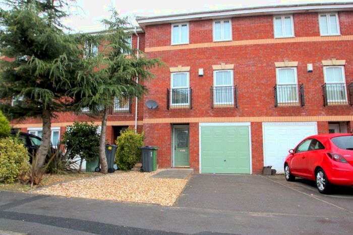 3 Bedroom House To Rent In Heol Dewi Sant, Cardiff, CF14