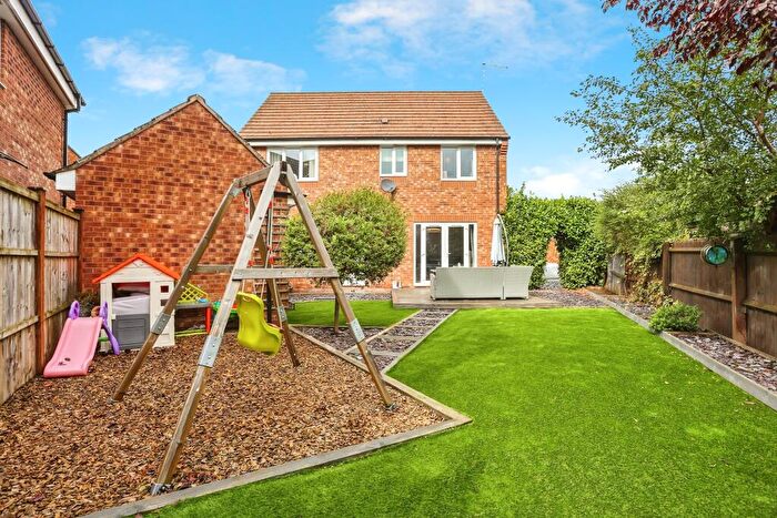 4 Bedroom Detached House For Sale In Beacon View, Ollerton, Newark, NG22