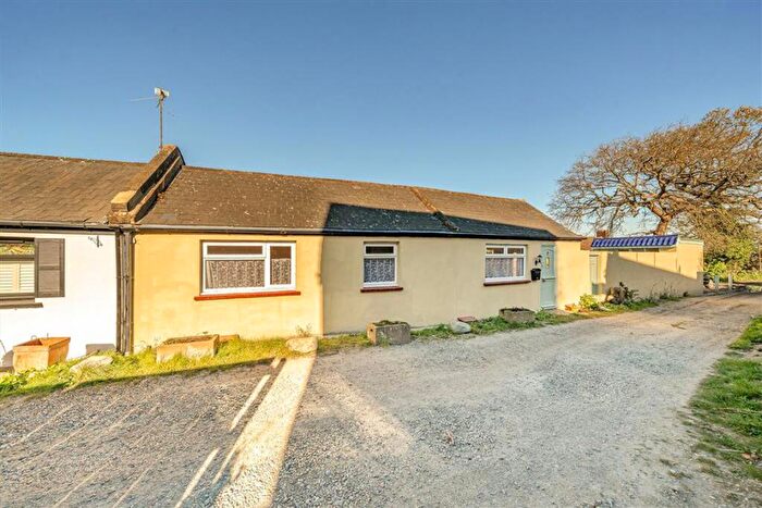 2 Bedroom Bungalow For Sale In Occupation Lane, Woolwich, SE18