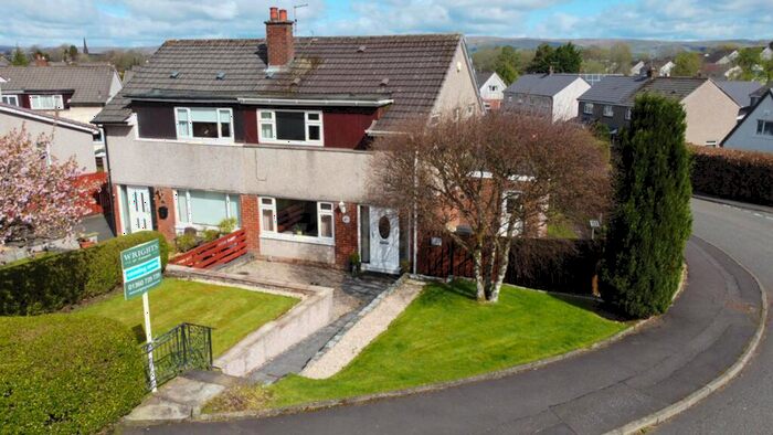 3 Bedroom Semi-Detached House For Sale In Millersneuk Avenue, Kirkintilloch, G66