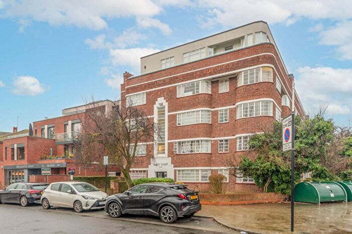 1 Bedroom Flat For Sale In Oman Avenue, Cricklewood, London, NW2