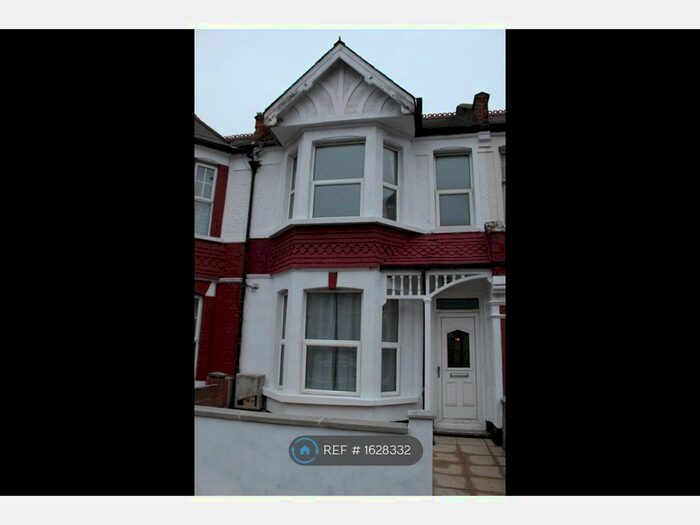 4 Bedroom Terraced House To Rent In Dewey Street, London, SW17