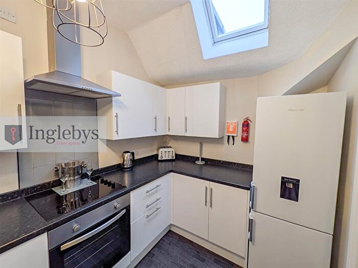 1 Bedroom Flat For Sale In Marine Parade, Saltburn-By-The-Sea, TS12
