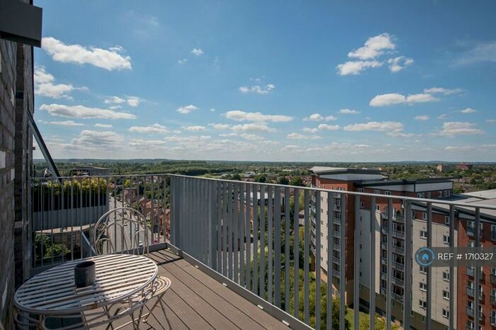 2 Bedroom Flat To Rent In Windsor Road, Slough, SL1