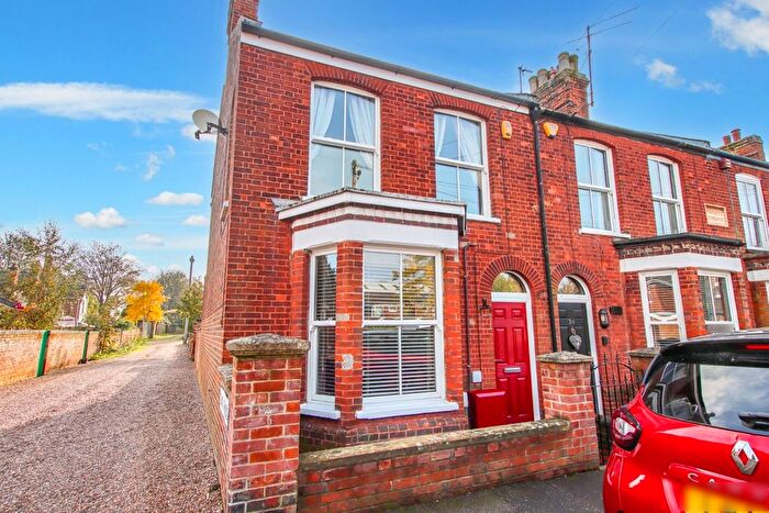 3 Bedroom End Of Terrace House For Sale In Extons Road, King's Lynn, Norfolk, PE30