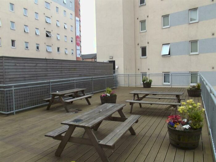 3 Bedroom Flat To Rent In Blackfriars Road, Merchant City, G1