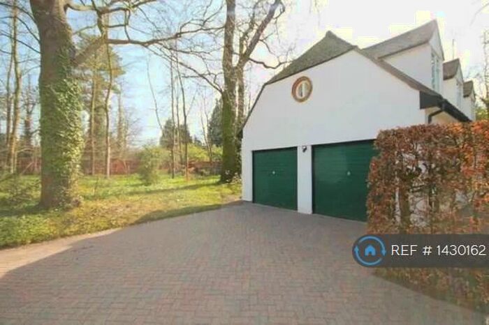 3 Bedroom Detached House To Rent In Trumpington Road, Cambridge, CB2