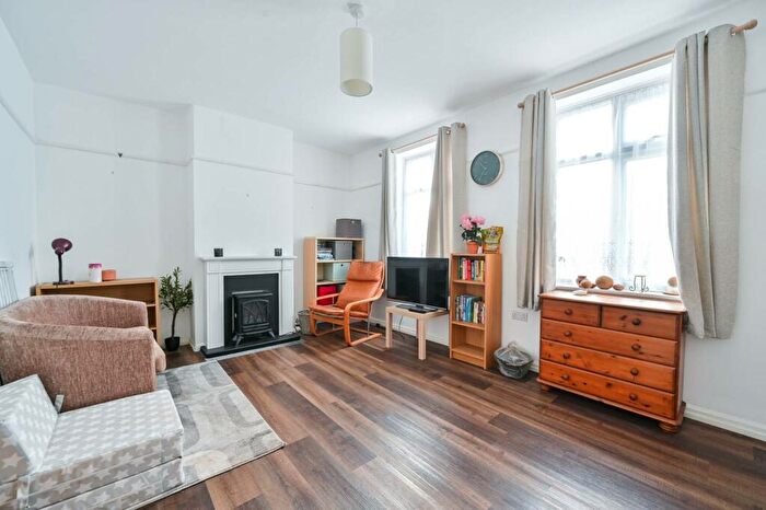 3 Bedroom Terraced House To Rent In Athelney Street, Catford, London, SE6