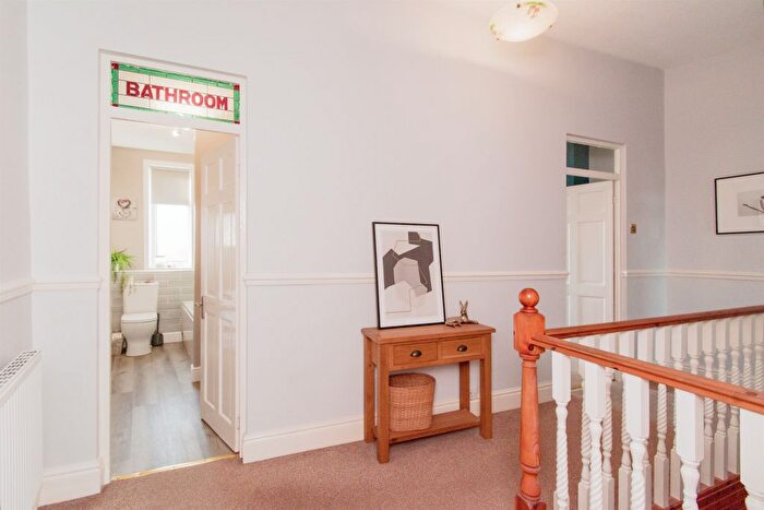 3 Bedroom Terraced House For Sale In Aketon Road, Cutsyke, Castleford, WF10