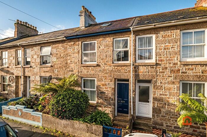 3 Bedroom Terraced House For Sale In St Marys Street, Penzance, TR18