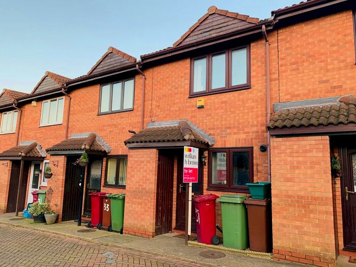 2 Bedroom Terraced House To Rent In Mackender Court, Scunthorpe, DN16