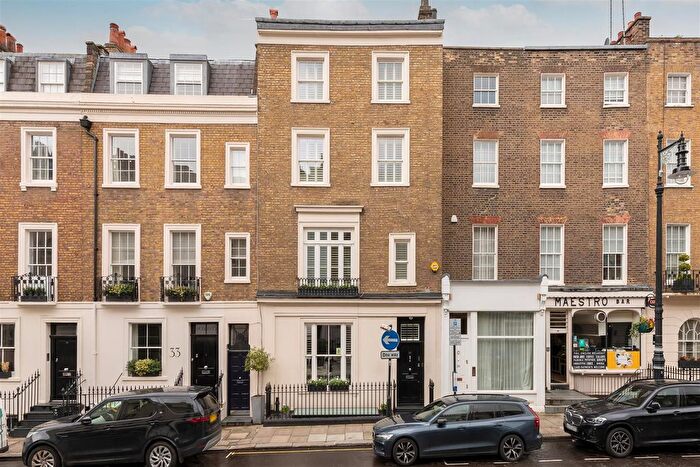 3 Bedroom Property For Sale In Lower Belgrave Street, Begravia, SW1W