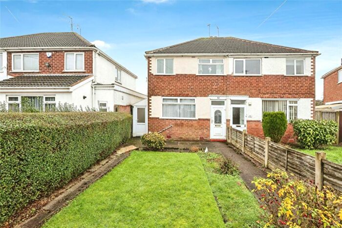 2 Bedroom Semi-Detached House For Sale In Swinbrook Grove, Great Barr, West Midlands, B44