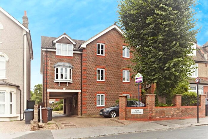 2 Bedroom Flat For Sale In Outram Road, Croydon, Surrey, CR0