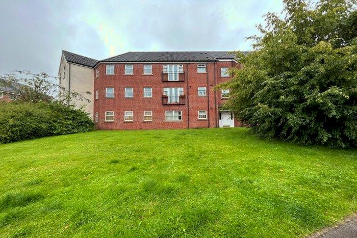 1 Bedroom Flat To Rent In Meadow Side Road, Wakefield, WF3