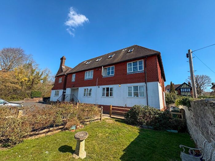 2 Bedroom Flat To Rent In Firstone House, Mayfield, TN20