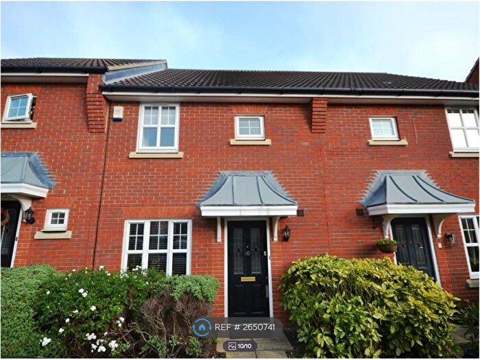 3 Bedroom Terraced House To Rent In Colebrook Close, London, NW7