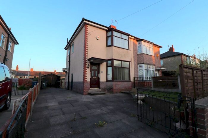 2 Bedroom Semi-Detached House To Rent In Moorside Avenue, Blackburn, BB1