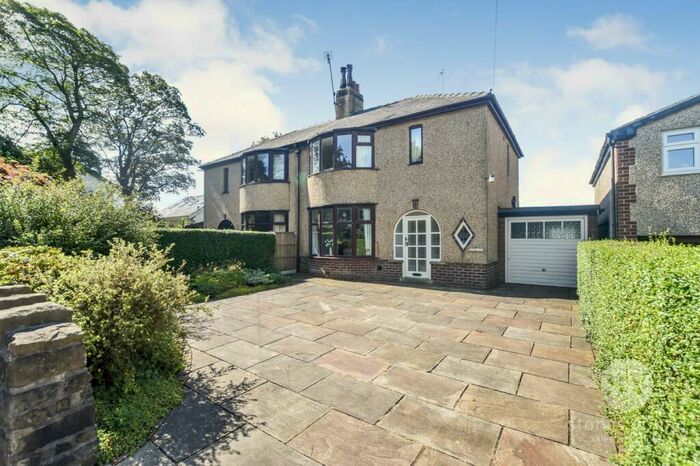 3 Bedroom Semi-Detached House For Sale In Ribchester Road, Clayton Le Dale, Blackburn, BB1