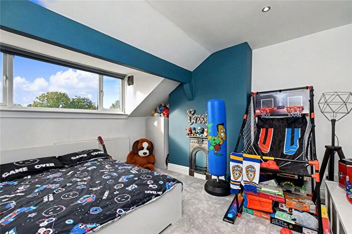 3 Bedroom Terraced House For Sale In Wellington Mount, Leeds, West Yorkshire, LS13