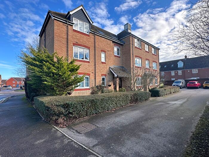 2 Bedroom Flat For Sale In Hersden, Canterbury, Kent, CT3