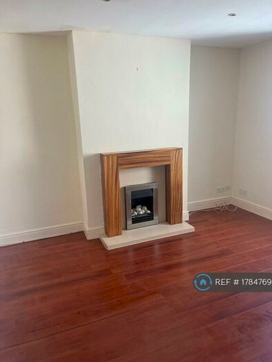 1 Bedroom Flat To Rent In St Leonards Terrace, Bodmin, PL31