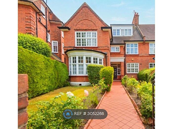 2 Bedroom Flat To Rent In Hollycroft Avenue, London, NW3
