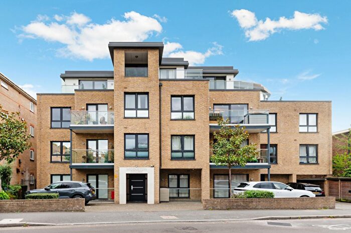 2 Bedroom Flat For Sale In Worple Road, Wimbledon, SW20