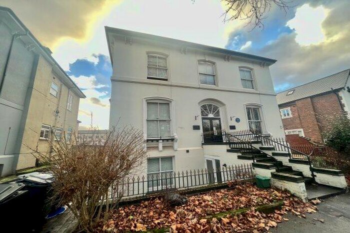 1 Bedroom Flat To Rent In Avenue Road, Leamington Spa, CV31