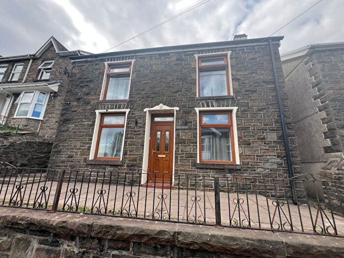 3 Bedroom Detached House For Sale In High Street, Mountain Ash, CF45
