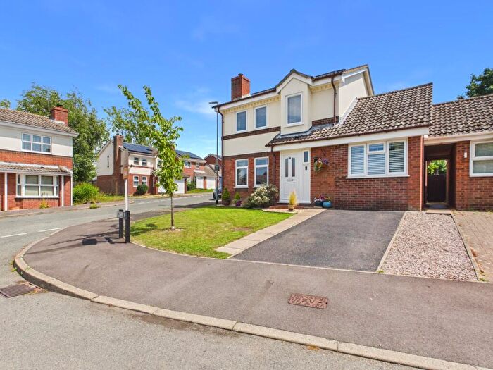 4 Bedroom Detached House For Sale In Lime Close, Marham, King's Lynn, PE33