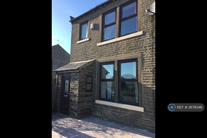 2 Bedroom Terraced House To Rent In Croft Row, Denholme, Bradford, BD13