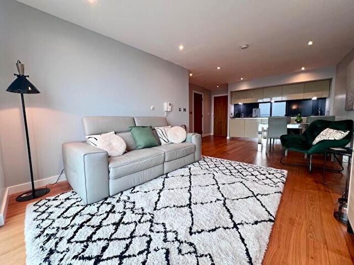 2 Bedroom Apartment To Rent In St. Pauls Square, Sheffield, S1