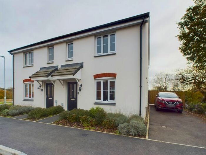 2 Bedroom Property For Sale In Pras Gwel An Karn, Probus, Truro, TR2