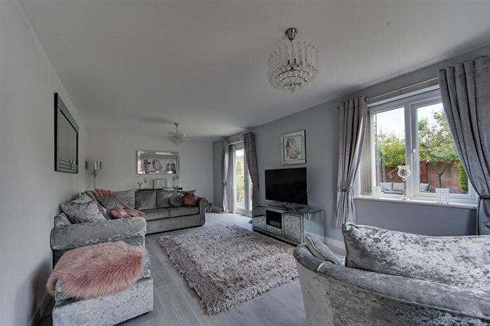 4 Bedroom Detached House For Sale In Mallard Place, Sandbach, CW11