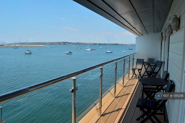 2 Bedroom Flat To Rent In Crabbers' Wharf, Portland, DT5