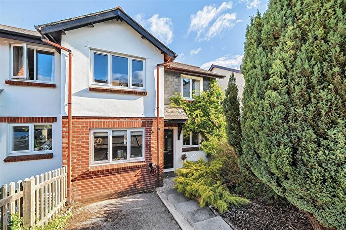 3 Bedroom Semi Detached House For Sale In Birchwood Close, Totnes, TQ9