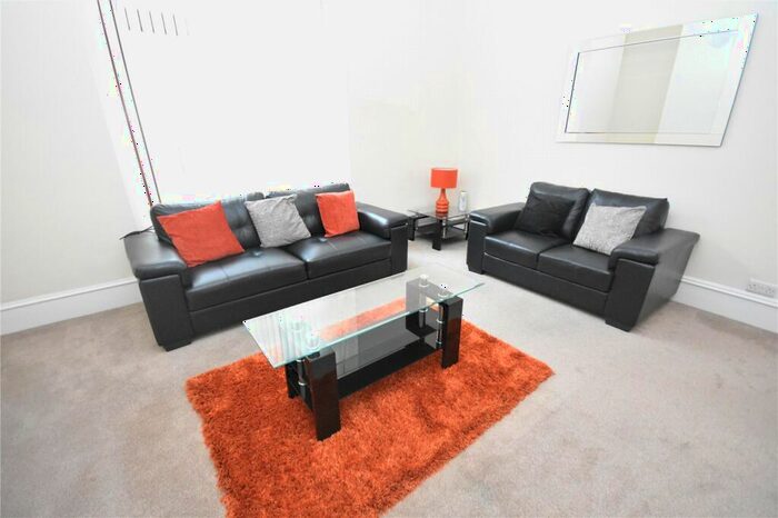 1 Bedroom Flat To Rent In Howburn Place, City Centre, Aberdeen, AB11