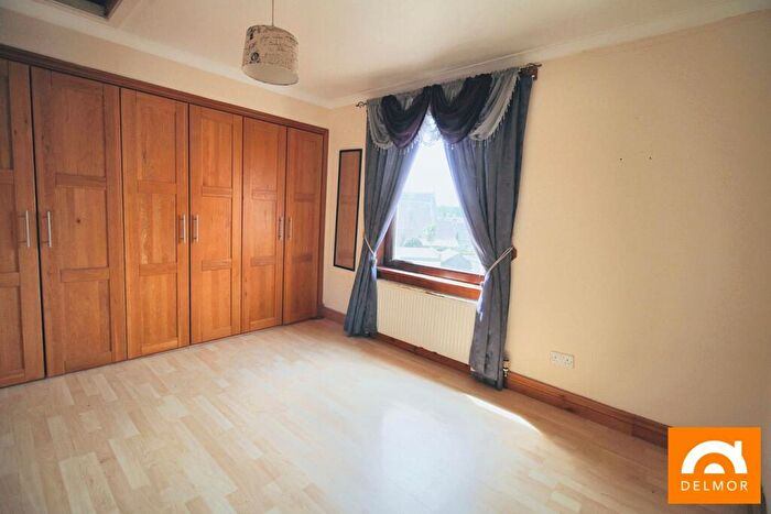 2 Bedroom Semi-Detached House For Sale In Henderson Park, Windygates, Leven, KY8