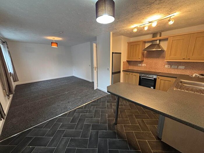 2 Bedroom Apartment To Rent In Victoria Court Victoria Lane, Manchester, M45