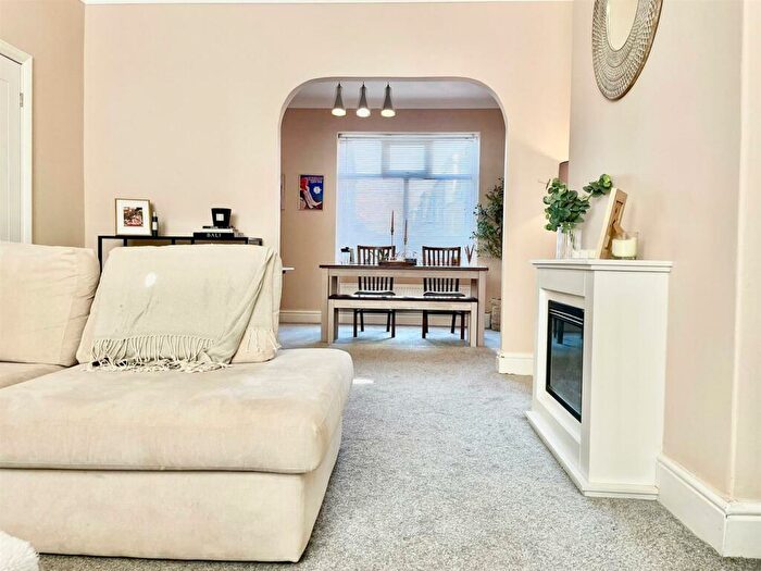 2 Bedroom Terraced House For Sale In Blackpool Road, Ashton-On-Ribble, Preston, PR2
