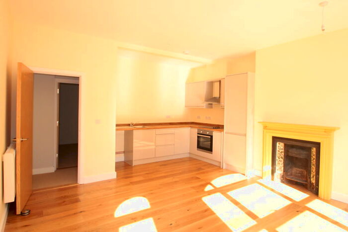 1 Bedroom Apartment To Rent In Woolwich, SE18