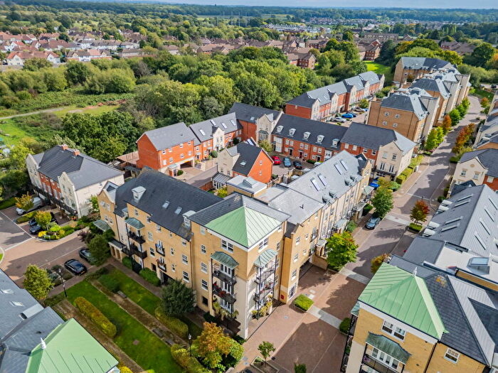 3 Bedroom Penthouse For Sale In Barbican Court, , Renwick Drive, Bromley, BR2