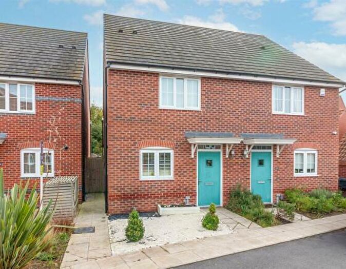 2 Bedroom House To Rent In Rowan Close, Cotgrave, NG12