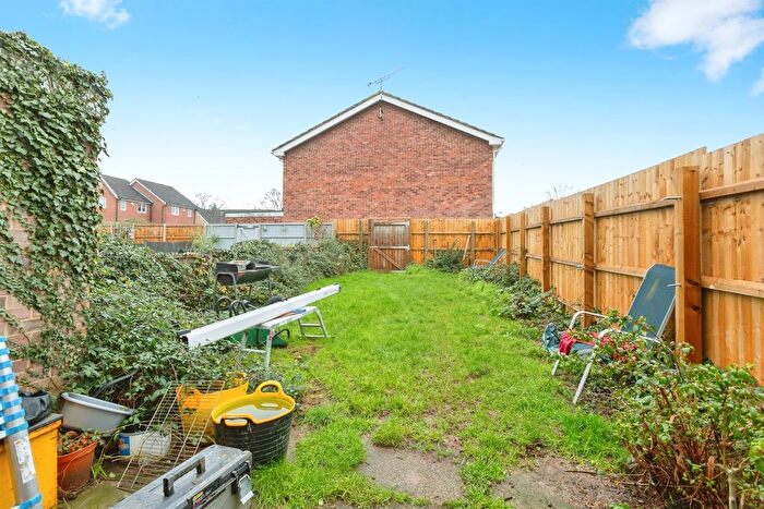 3 Bedroom End Terrace House For Sale In Queens Drive, Enderby, Leicester, LE19